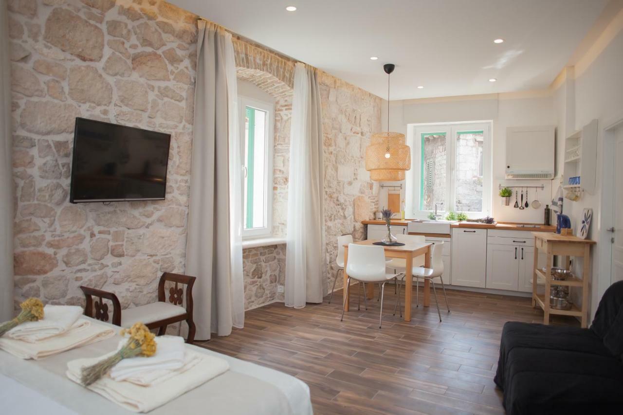 Apartment Barone シベニク エクステリア 写真